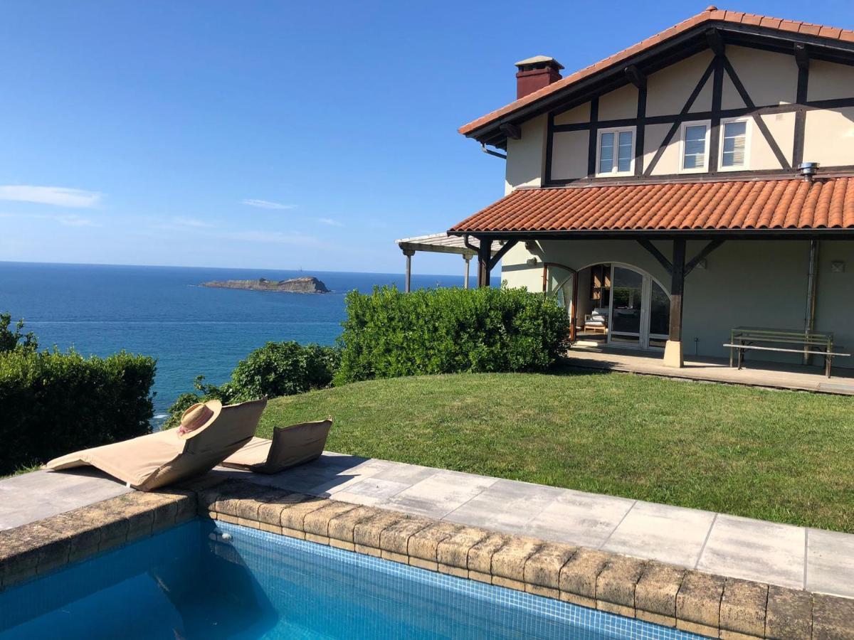Adosado En La Costa Con Excelentes Vistas Al Estuario De Urdaibai Villa Mundaka Bagian luar foto